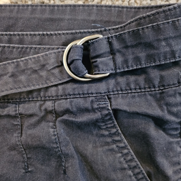 Burberry London Women's Shorts - Picture 4 of 9